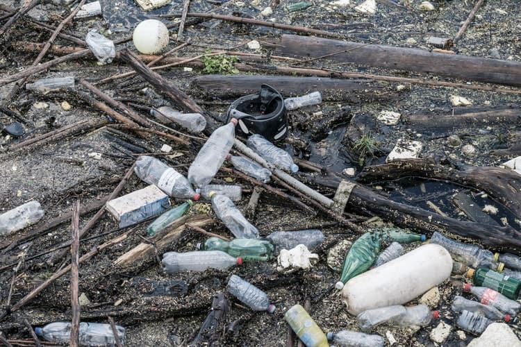 The 10 Biggest Plastic Pollution Items (swaps) - Almost Zero Waste
