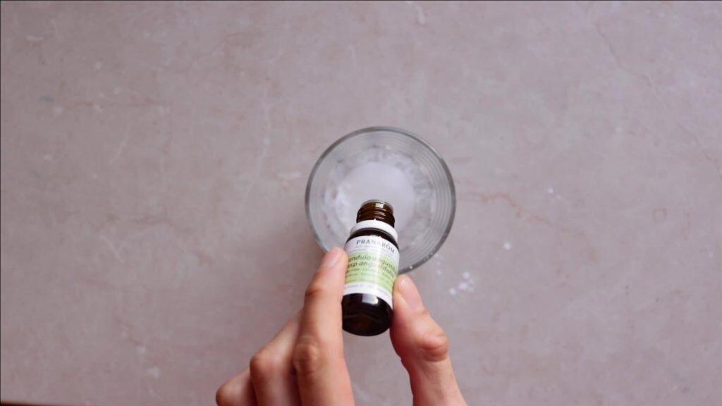 diy dry shampoo spray
