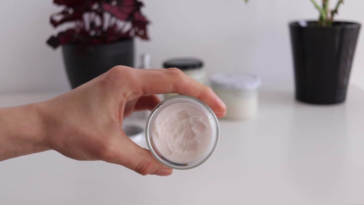 DIY Deodorant For Smelly Armpits (4 Recipes) Almost Zero Waste