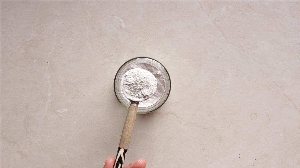 step 2 diy dry shampoo powder