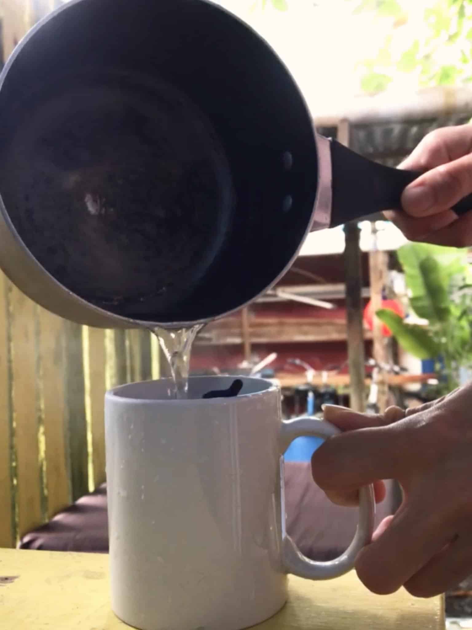 4 Ways To Sterilize Menstrual Cup Without Boiling & Extra Tips