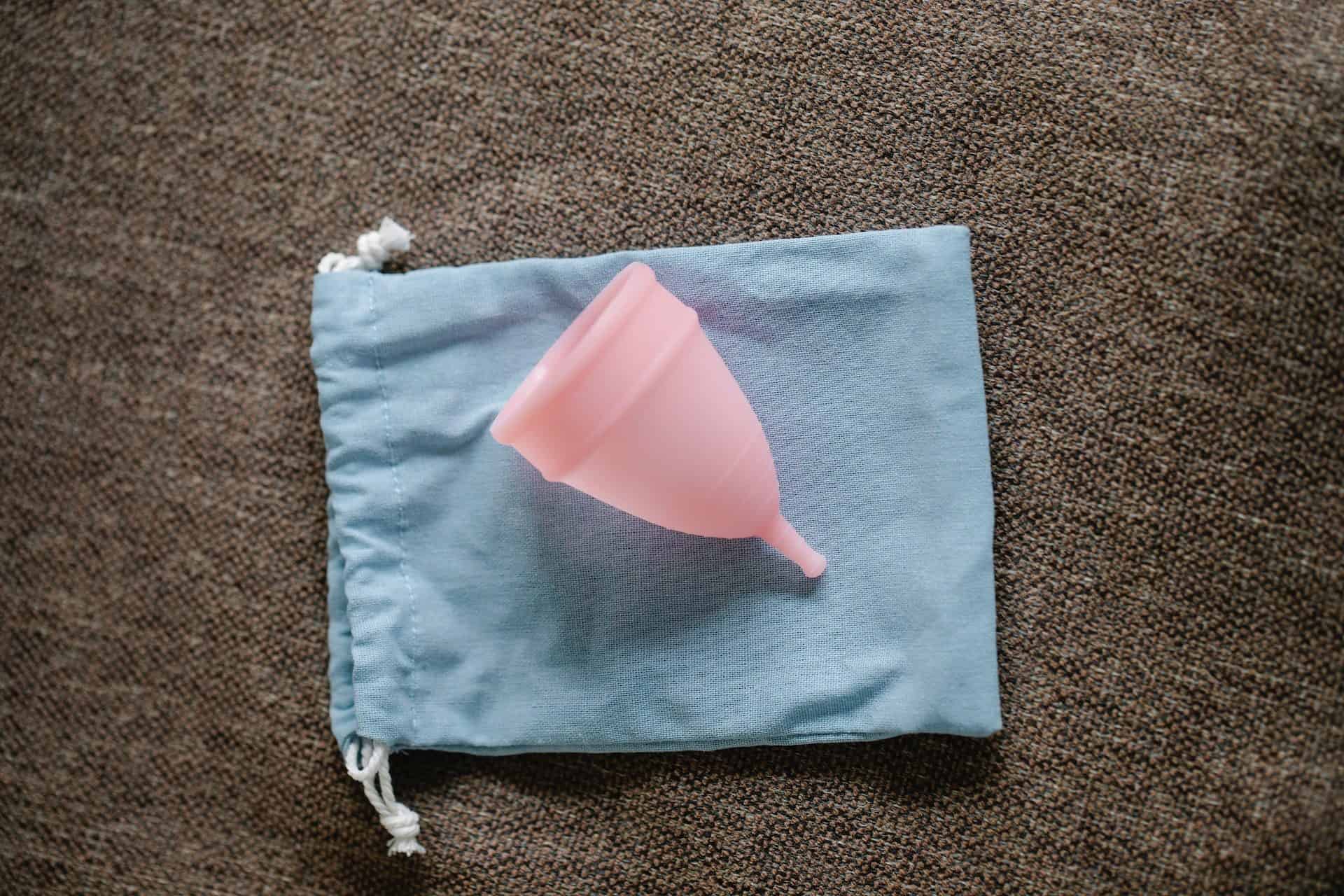 9 Advantages & 9 Disadvantages Of Menstrual Cups Almost Zero Waste