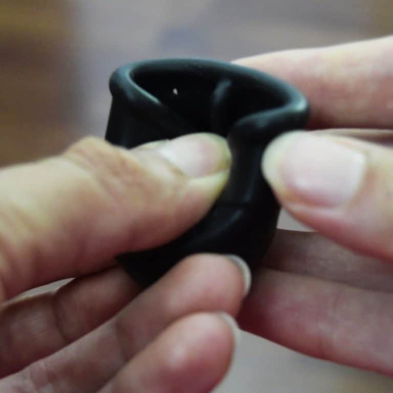 Mastering 8 Menstrual Cup Folding Methods Newbies Guide (2024)