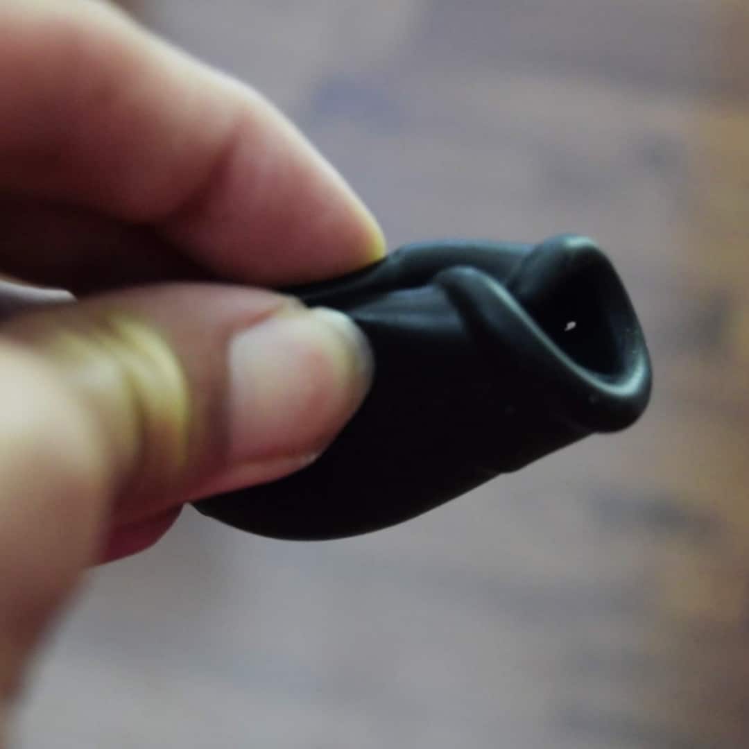 Mastering 8 Menstrual Cup Folding Methods Newbies Guide (2024)