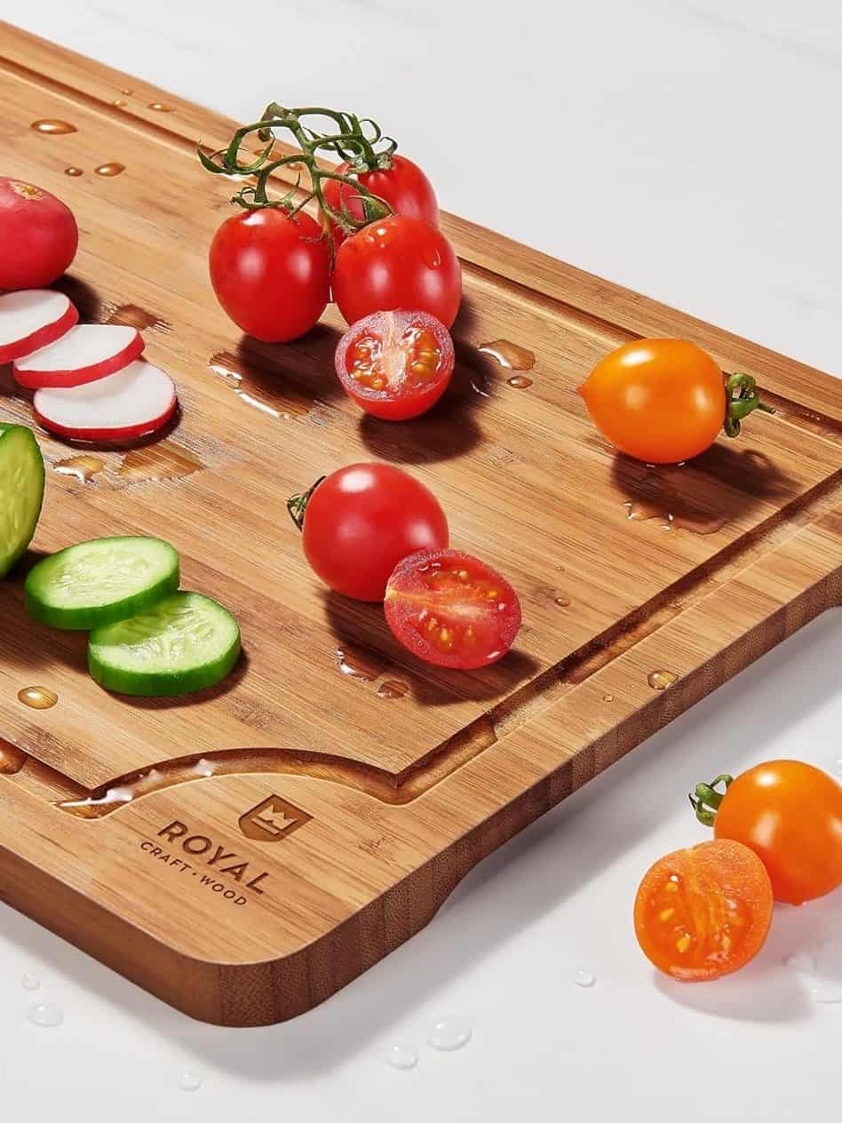 plastic-free cutting board