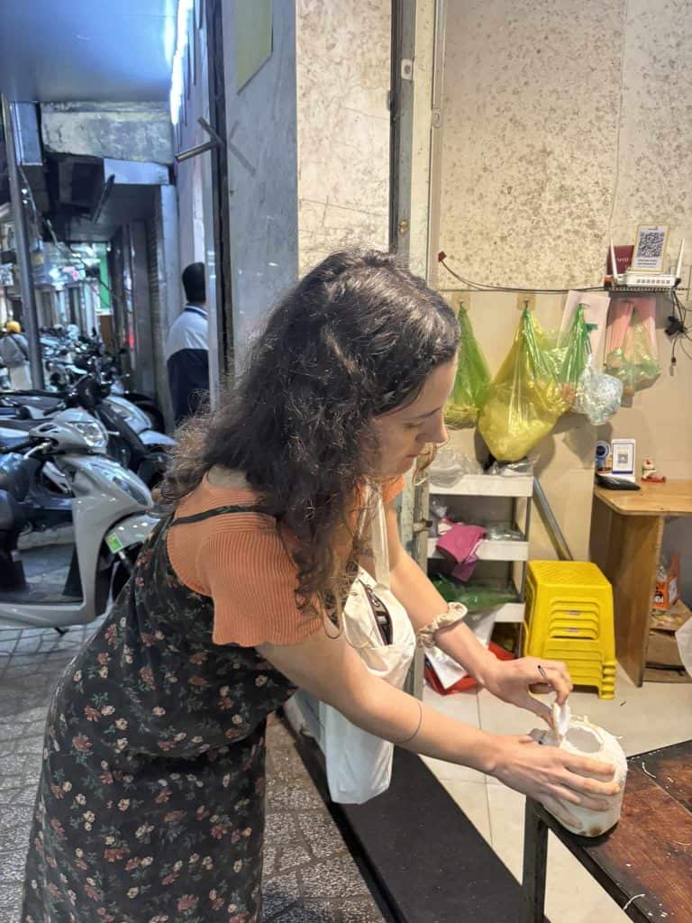 zero waste travel essentials